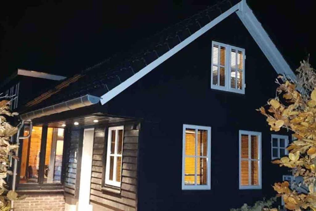 Hollandsche Rading Uniek Houten Huis Nabij Bos En Plassen מראה חיצוני תמונה